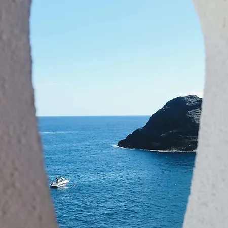 Caleta Roques 펜션 *