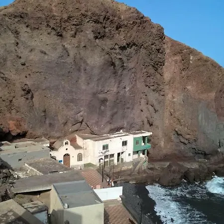 Caleta Roques 펜션