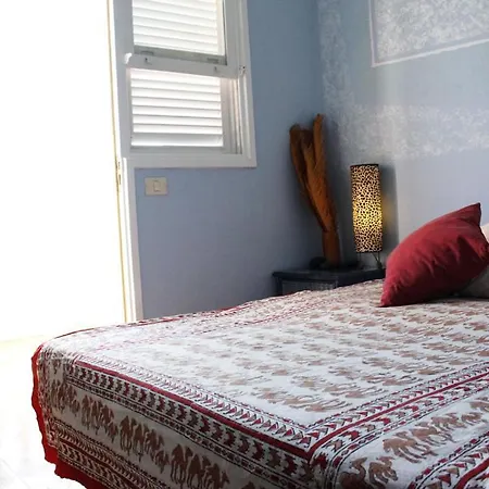 Caleta Roques 펜션 Fasnia